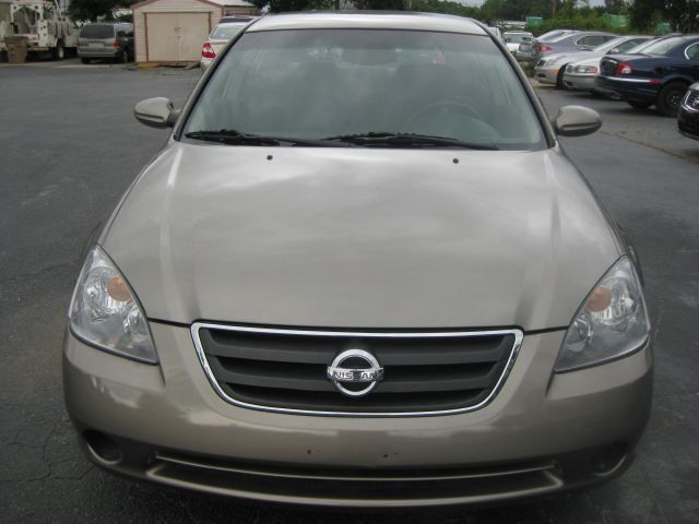 Nissan Altima 2003 photo 4