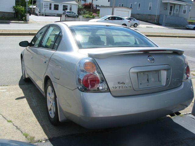 Nissan Altima 2003 photo 2