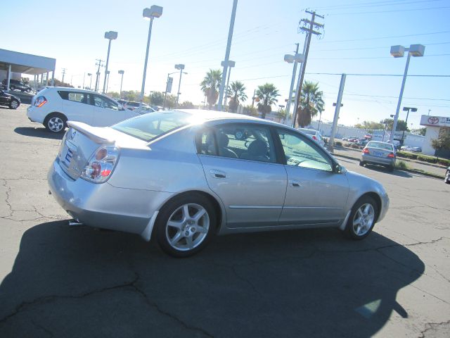 Nissan Altima 2003 photo 3