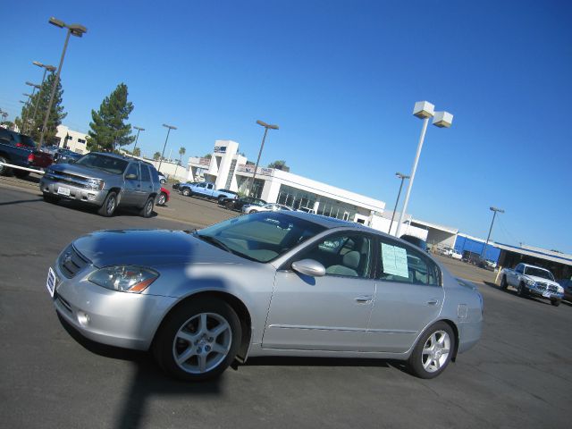 Nissan Altima 2003 photo 4