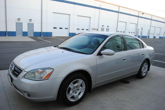 Nissan Altima 2003 photo 4