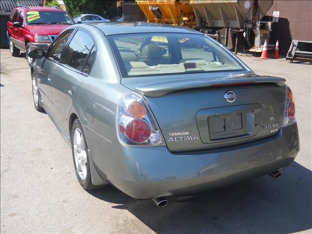 Nissan Altima 2003 photo 1