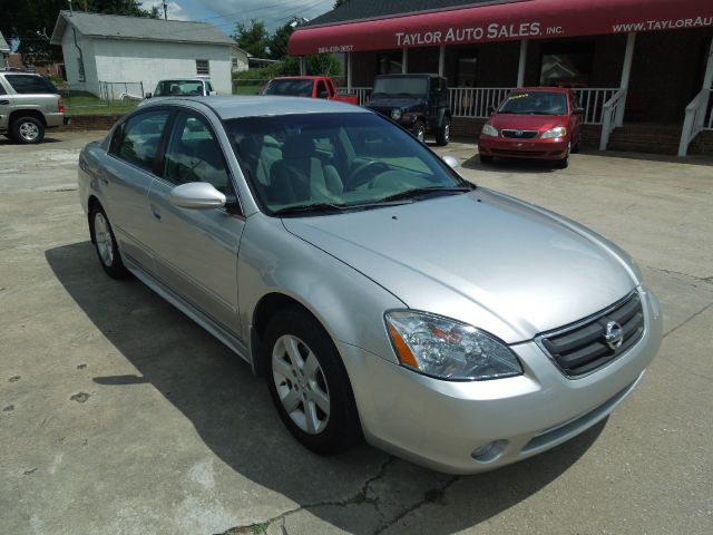 Nissan Altima 2003 photo 18