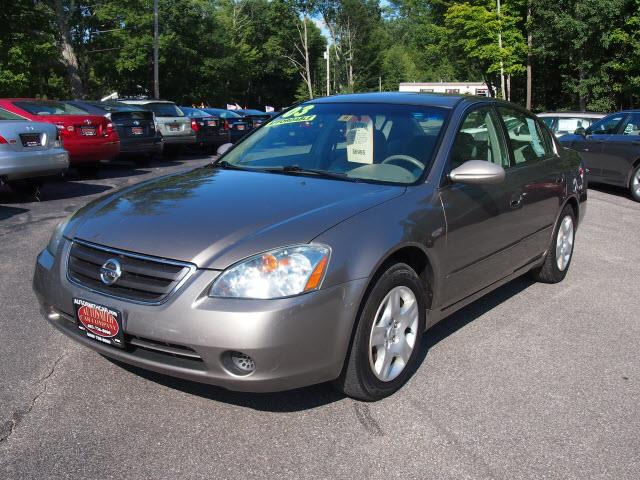 Nissan Altima 2003 photo 4