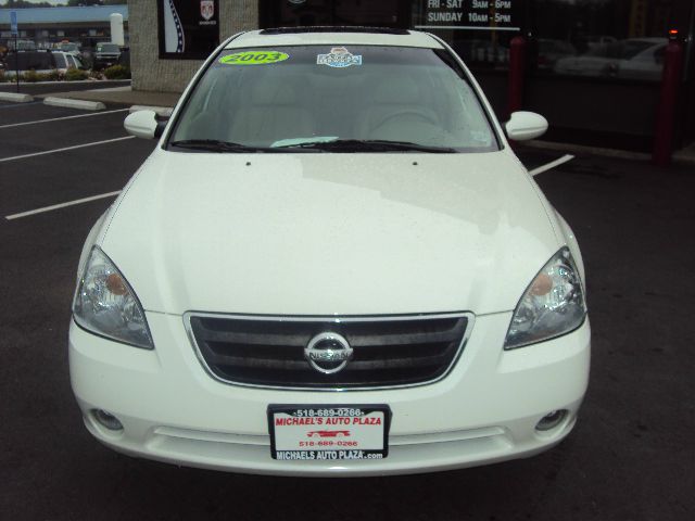 Nissan Altima 2003 photo 4