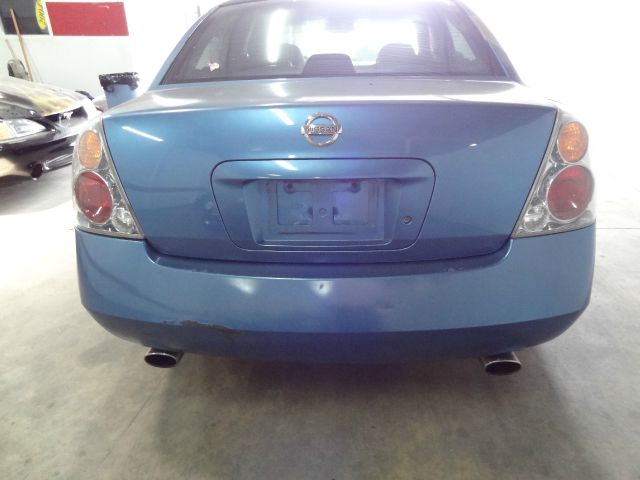 Nissan Altima 2003 photo 3