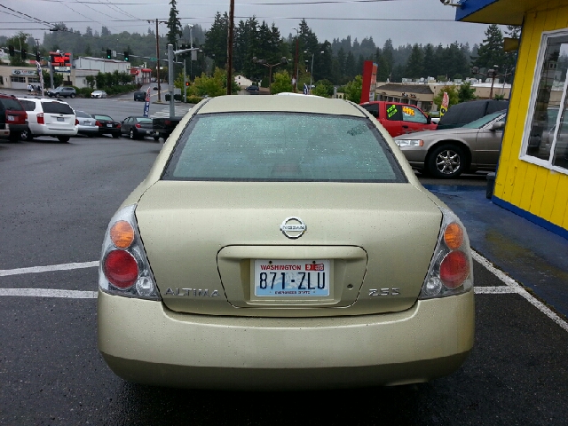 Nissan Altima 2003 photo 2