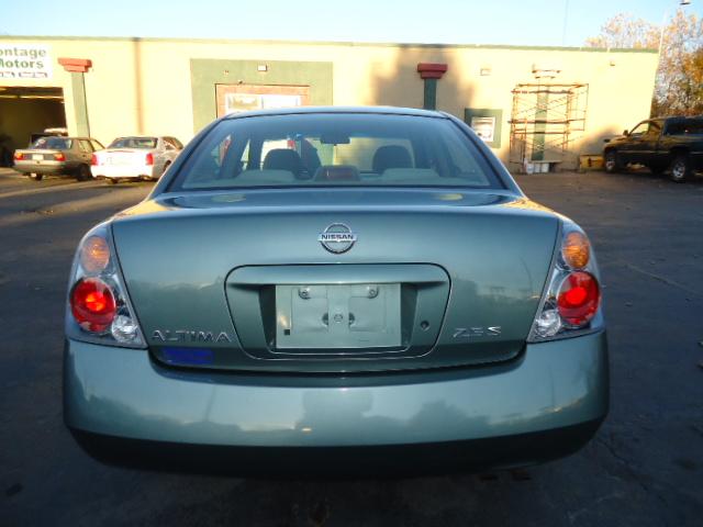 Nissan Altima 2003 photo 2