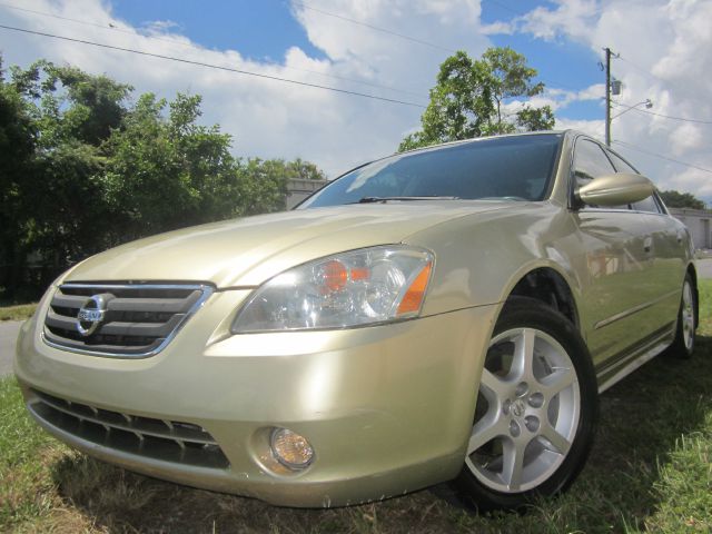 Nissan Altima 2003 photo 2