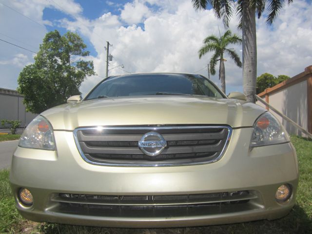 Nissan Altima 2003 photo 3