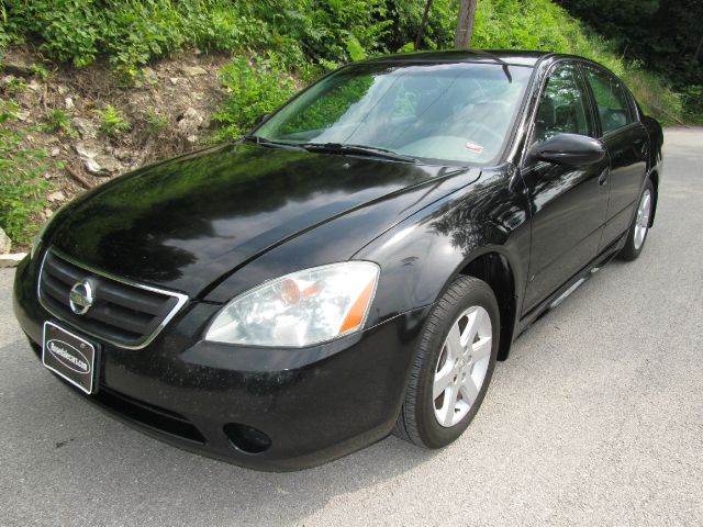 Nissan Altima 2003 photo 2