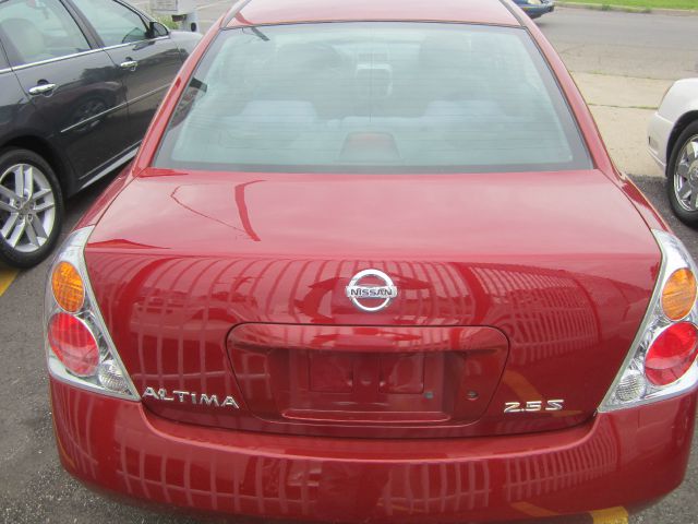 Nissan Altima 2003 photo 1