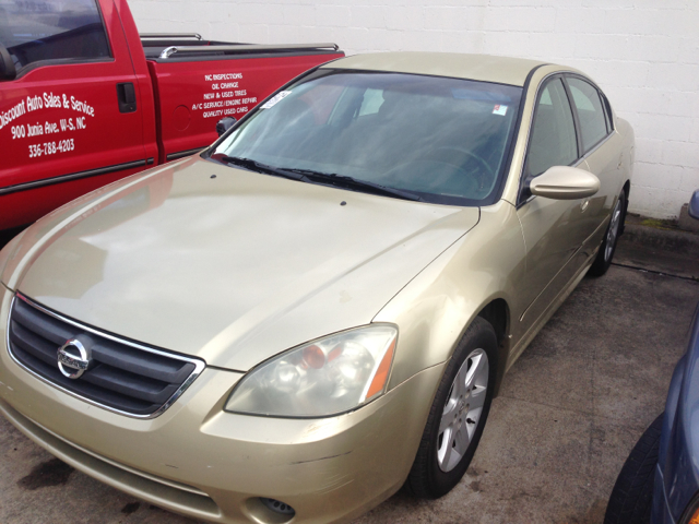 Nissan Altima 2003 photo 2