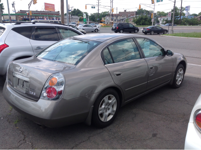 Nissan Altima 2003 photo 4