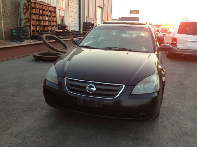 Nissan Altima 2003 photo 4