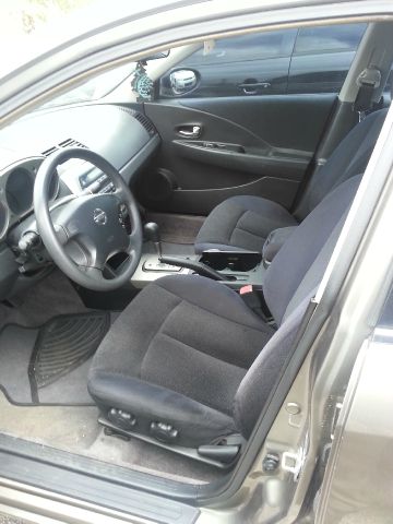 Nissan Altima 2003 photo 1