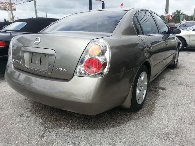 Nissan Altima 2003 photo 7