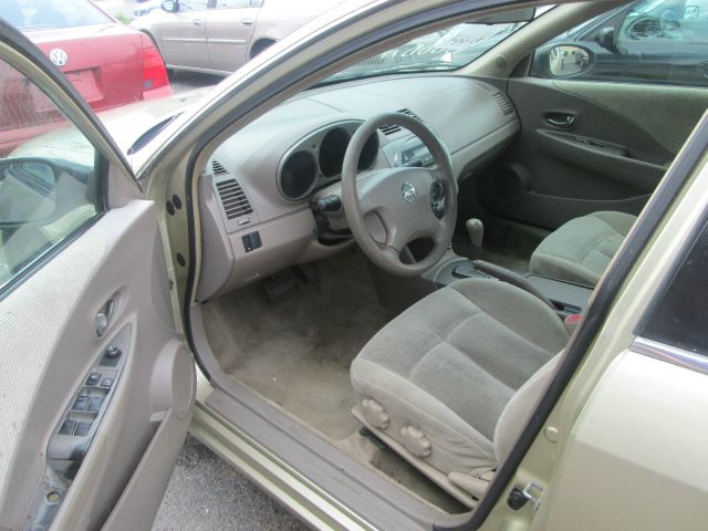 Nissan Altima 2003 photo 1