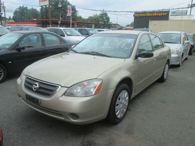 Nissan Altima 2003 photo 2