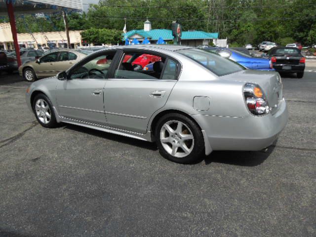 Nissan Altima 2003 photo 1