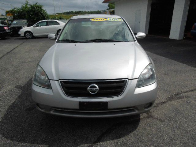 Nissan Altima 2003 photo 4