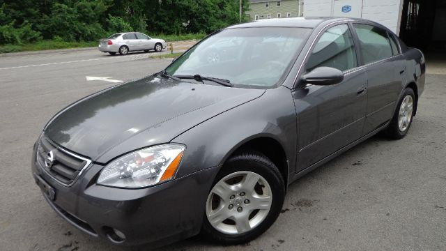 Nissan Altima 2003 photo 1