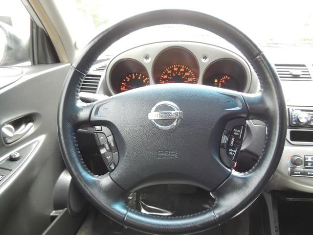 Nissan Altima 2003 photo 12