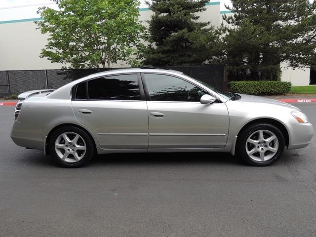 Nissan Altima 2003 photo 2