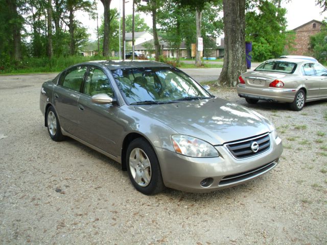 Nissan Altima 2003 photo 1