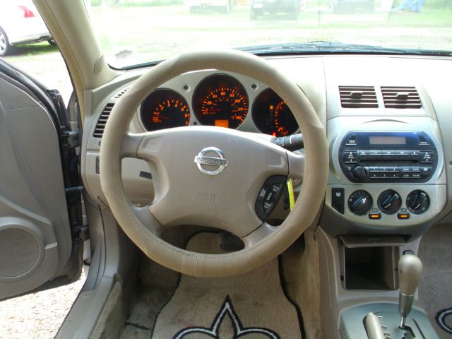 Nissan Altima 2003 photo 3