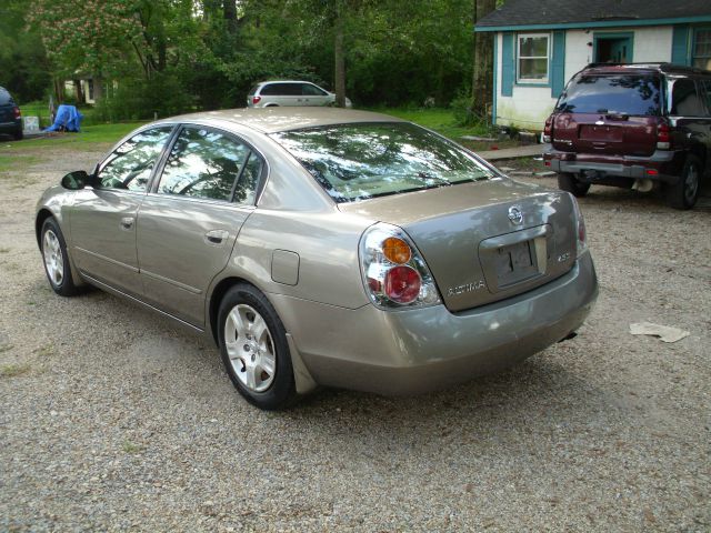 Nissan Altima 2003 photo 7