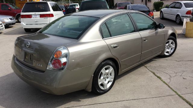 Nissan Altima 2003 photo 3