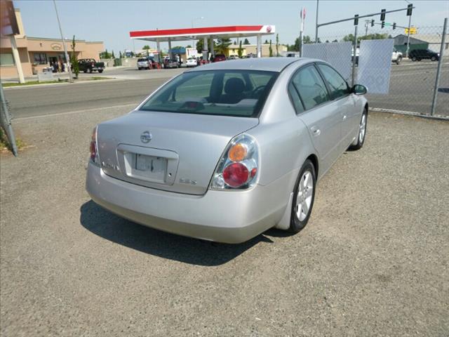 Nissan Altima 2003 photo 2