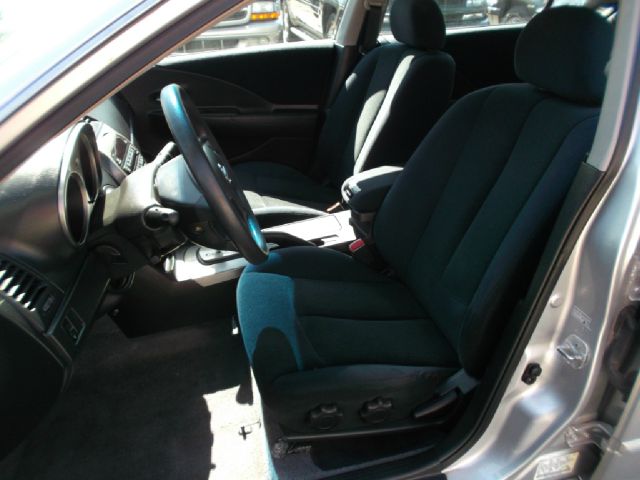 Nissan Altima 2003 photo 10