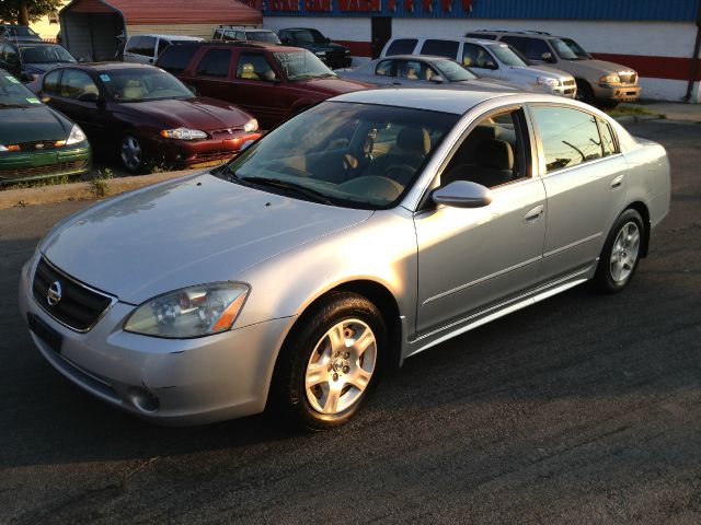 Nissan Altima 2003 photo 4