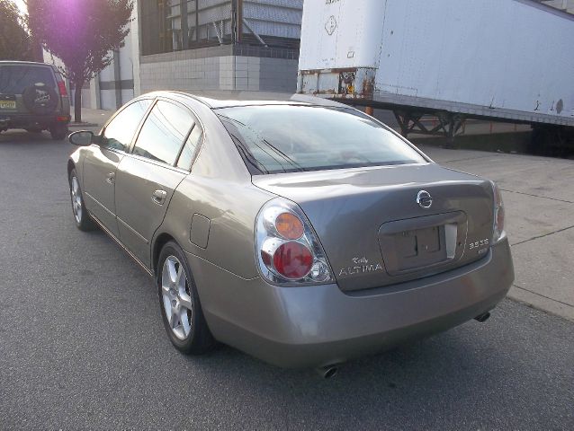 Nissan Altima 2003 photo 1