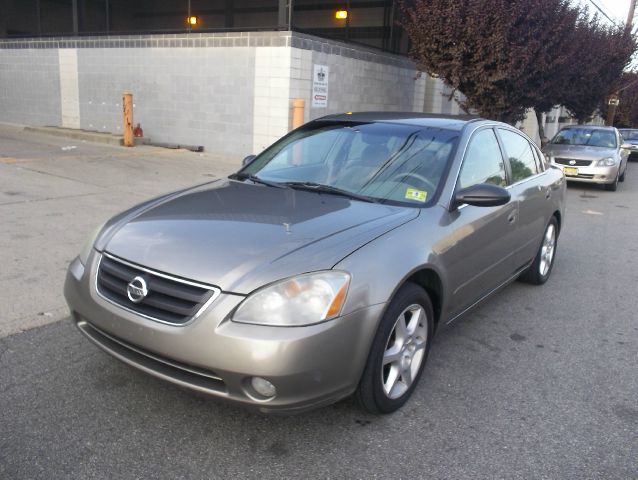 Nissan Altima 2003 photo 4