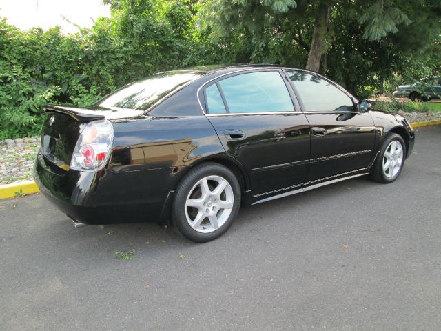 Nissan Altima 2003 photo 3