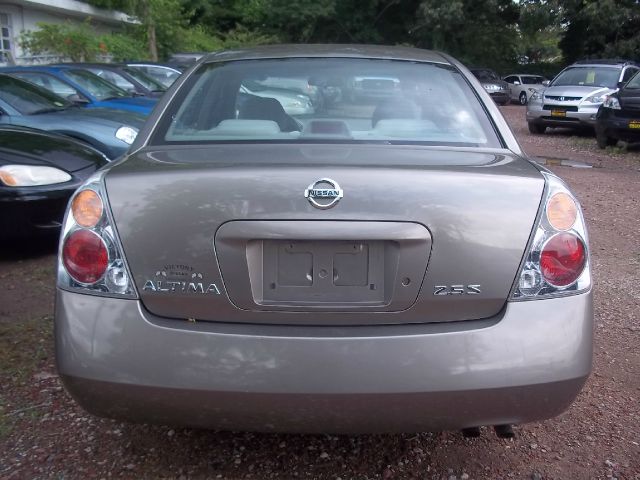 Nissan Altima 2003 photo 13