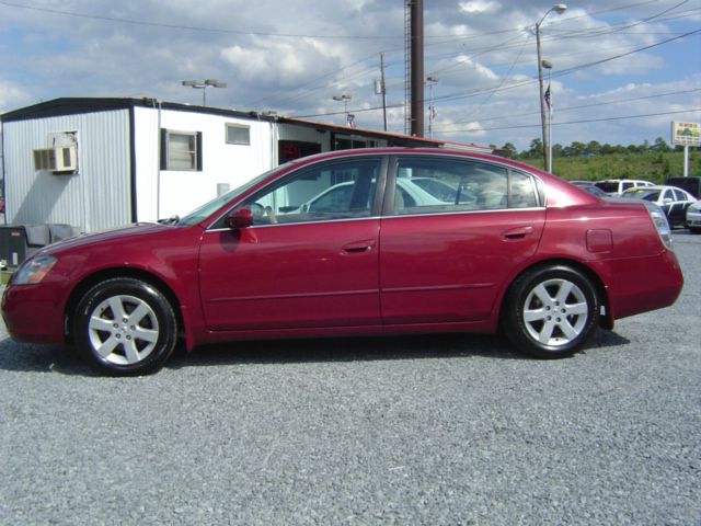 Nissan Altima 2004 photo 1