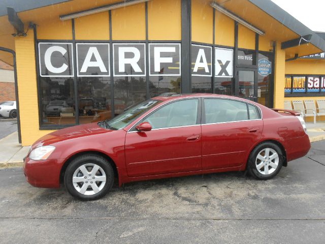 Nissan Altima SLT Quad Cab 2WD Sedan