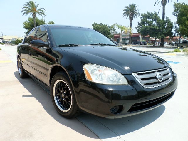 Nissan Altima 2004 photo 1