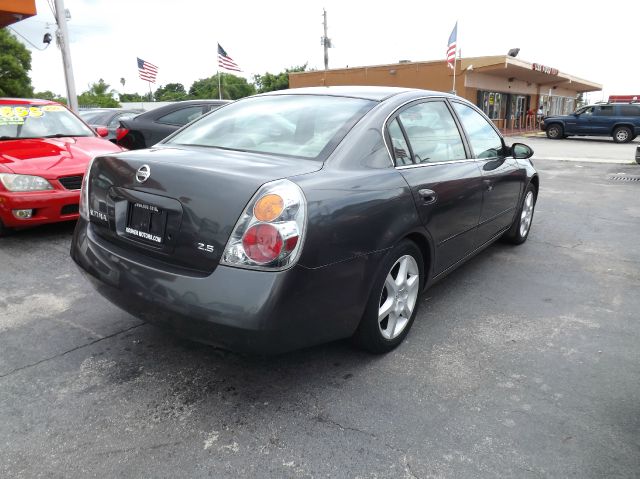 Nissan Altima 2004 photo 23