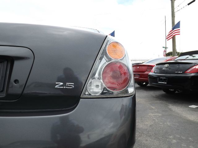 Nissan Altima 2004 photo 35