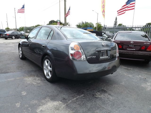 Nissan Altima 2004 photo 46