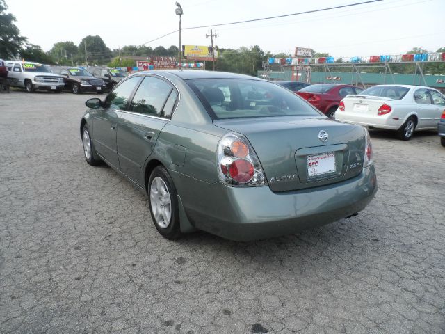 Nissan Altima 2004 photo 4