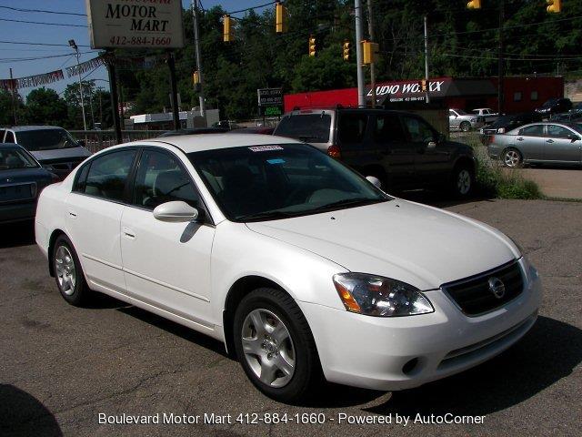 Nissan Altima 2004 photo 2