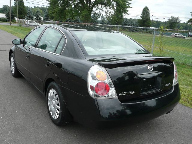 Nissan Altima 2004 photo 1