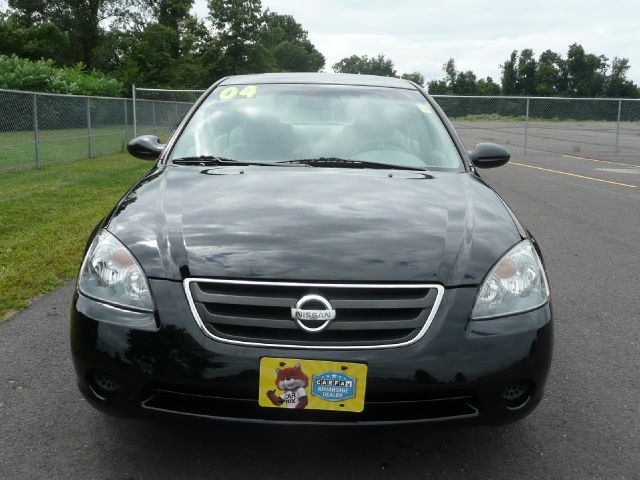 Nissan Altima 2004 photo 3