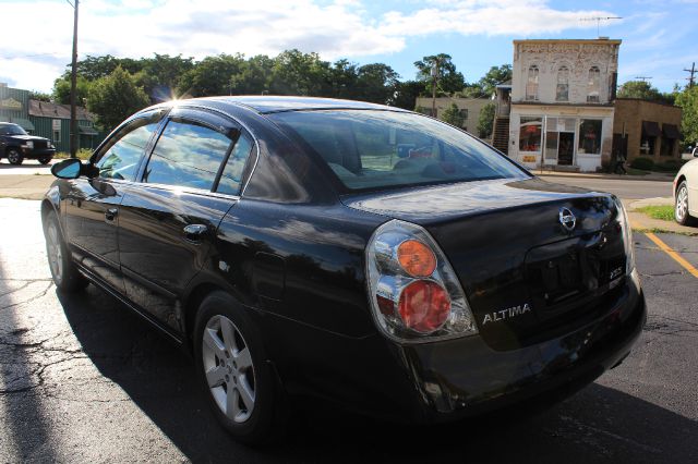 Nissan Altima 2004 photo 4